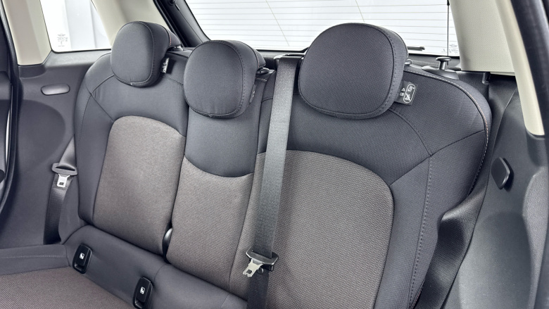 MINI Hatchback 1.5 Cooper Classic II 5dr Petrol Hatchback